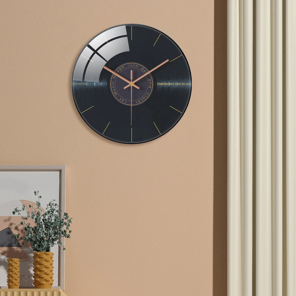 Horloge murale noire moderne
