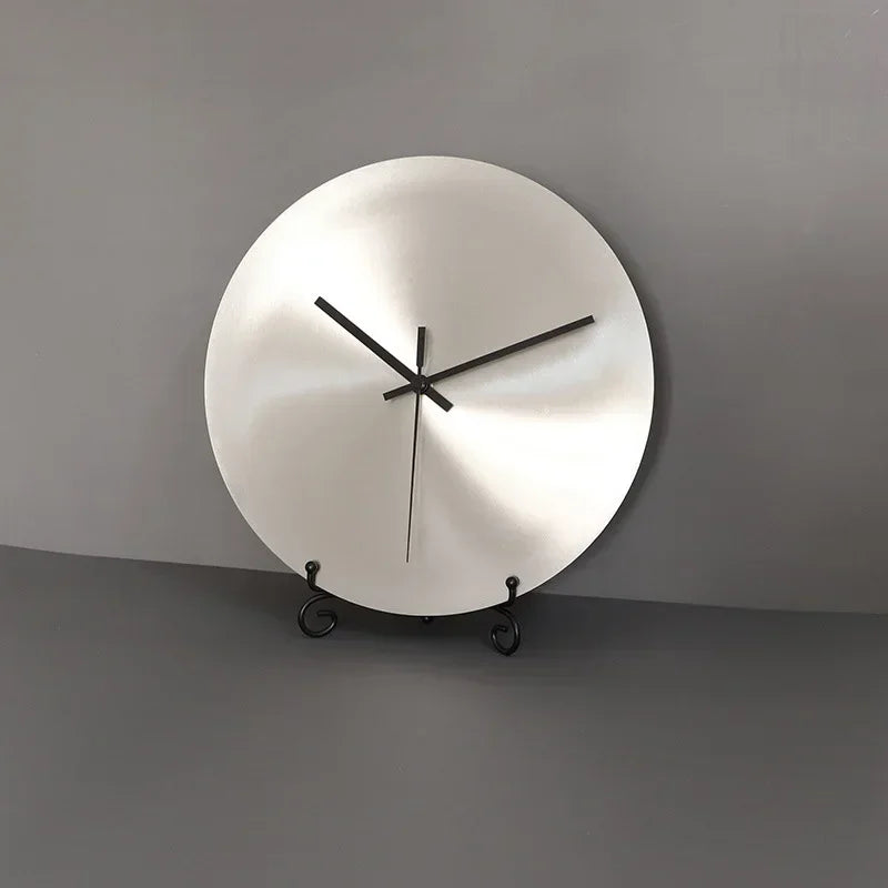 Horloge murale design argent