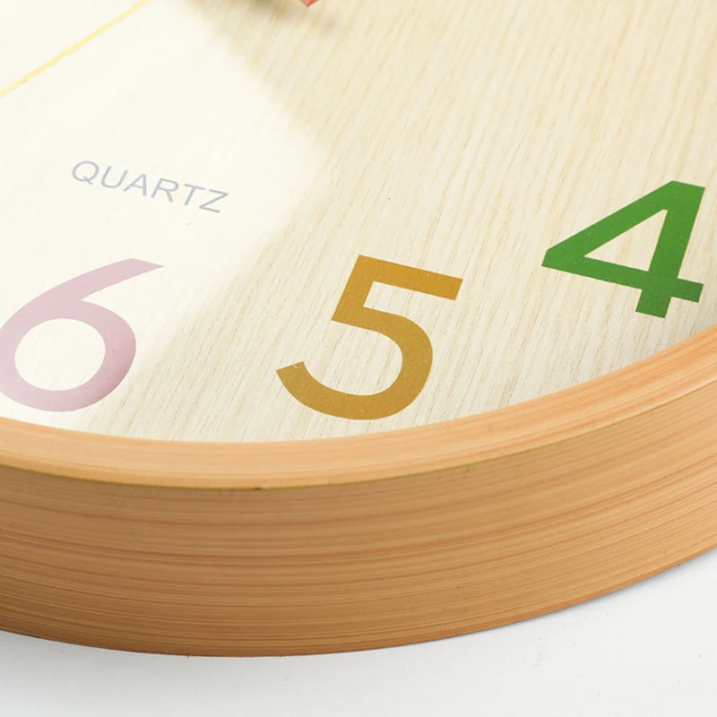 Horloge murale éducative colorée