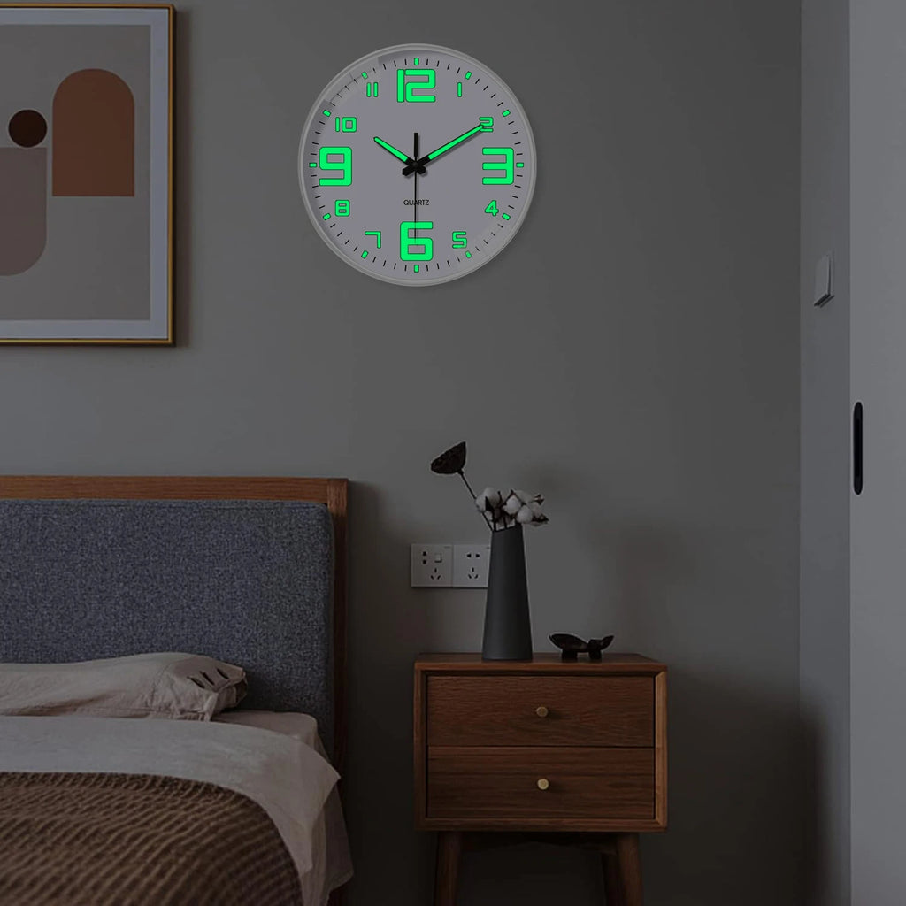 Horloge murale blanche moderne