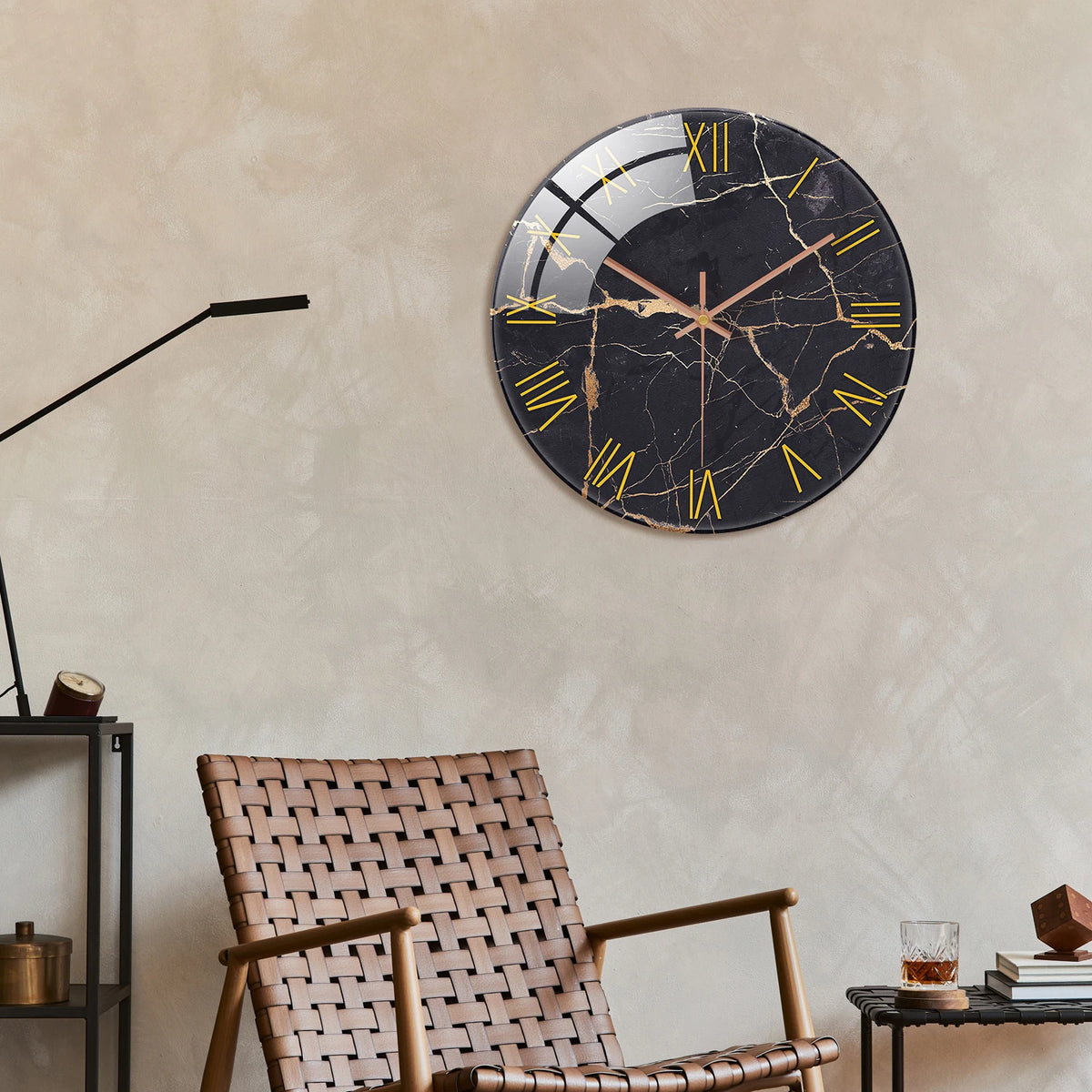 Horloge murale verre marbré romains