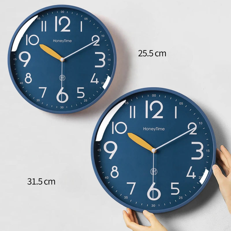 Pendule murale nordique cadran contrasté