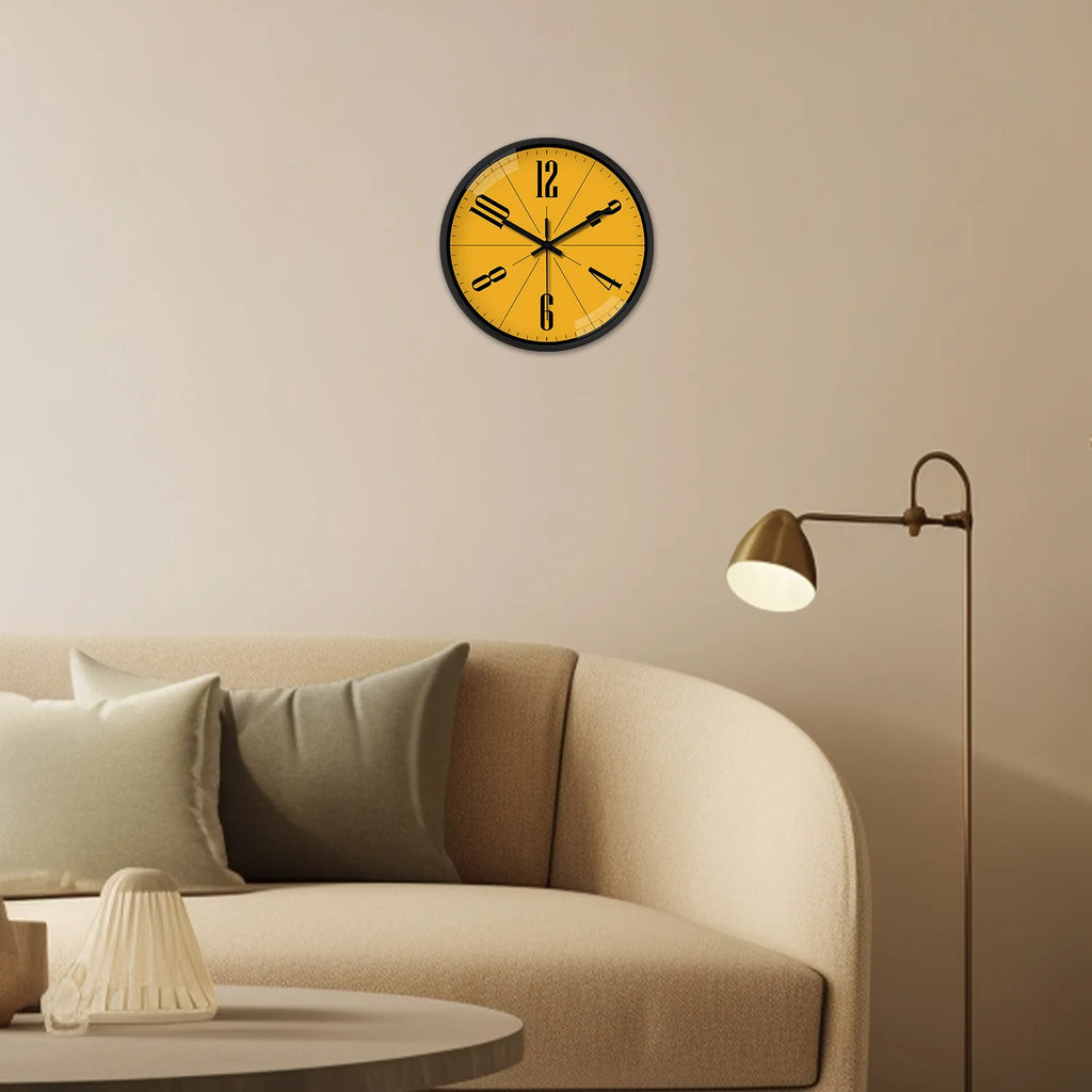 Horloge murale originale jaune