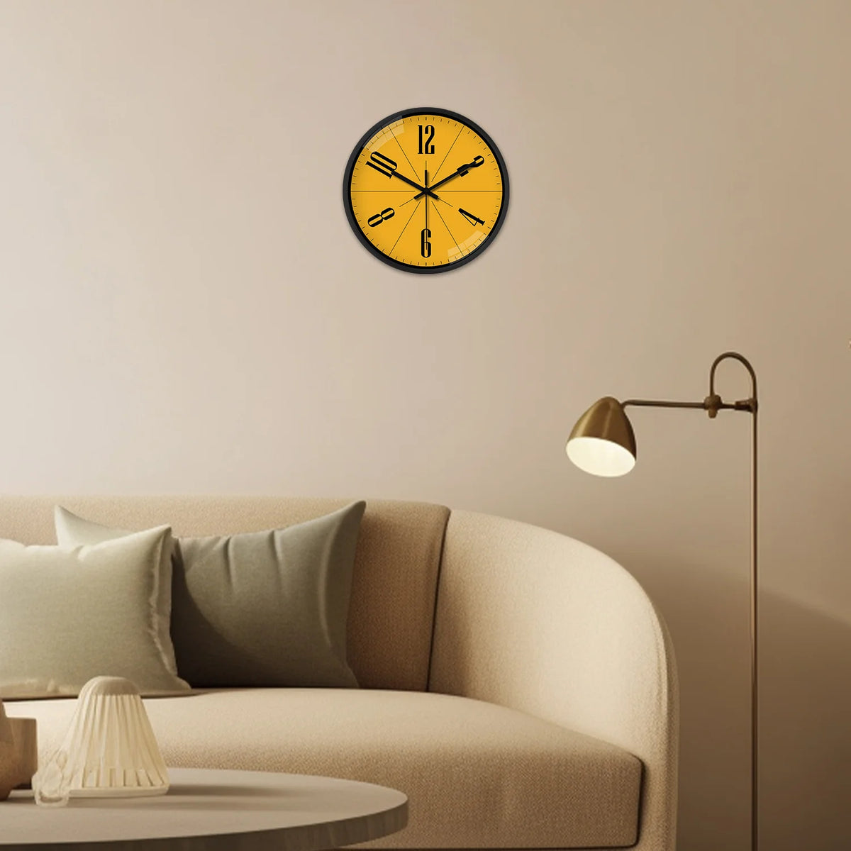 Horloge murale originale jaune