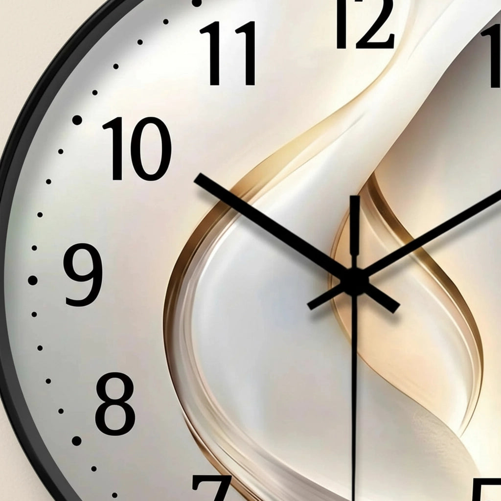 Horloge murale beige Image