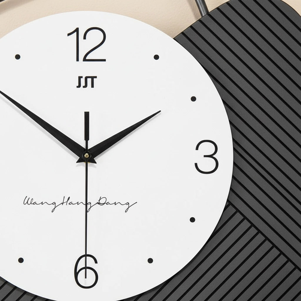 Horloge murale bois et metal