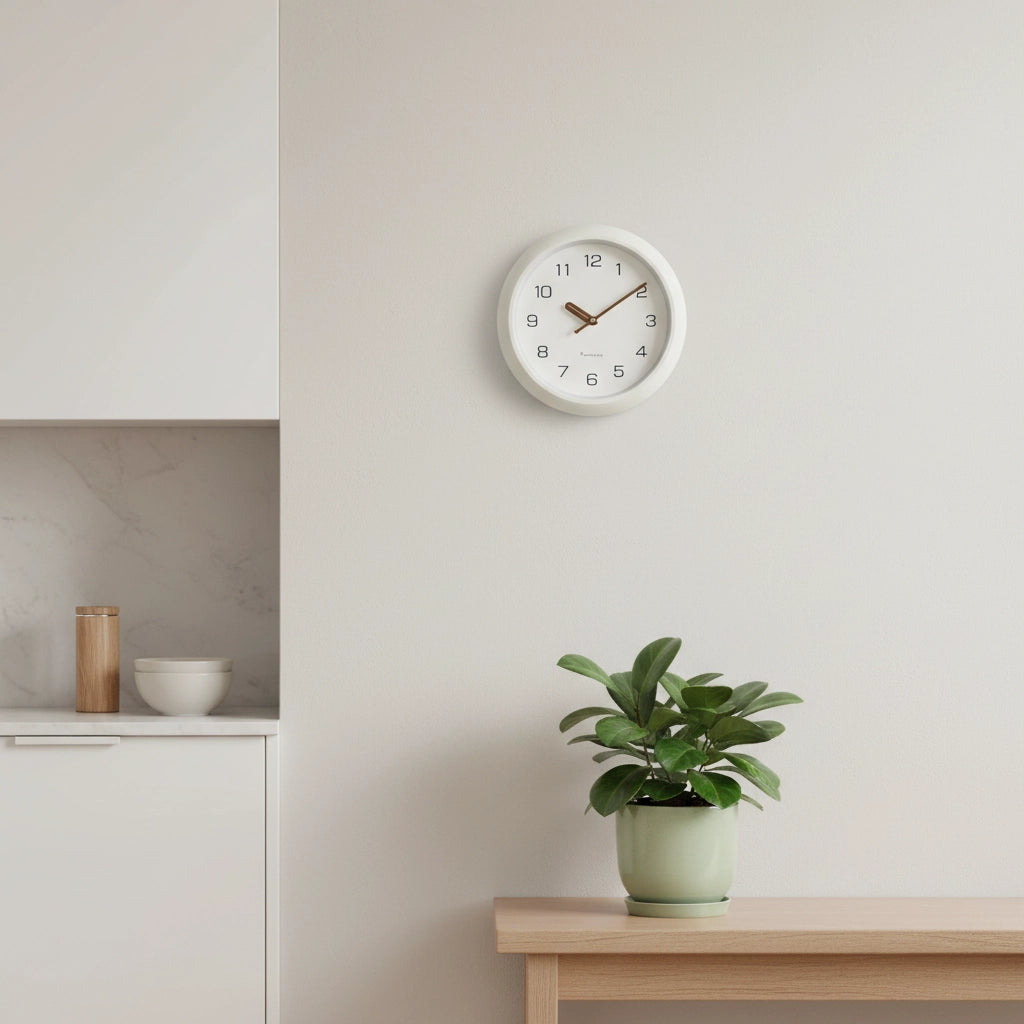 Horloge murale cadre crème profond