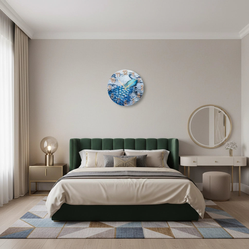 Horloge murale paon verre brillant Image